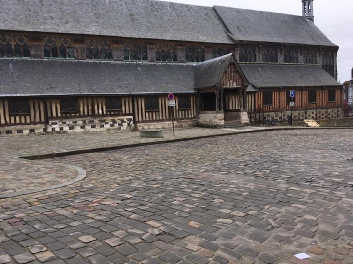 Maison Charmante Pres De Sainte Catherine Villa Honfleur Eksteriør bilde